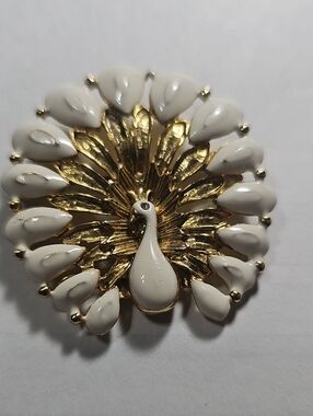 NOR Gold and White Peacock Fan Brooch
